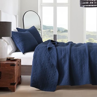 HORIMOTE HOME Quilt Set Queen Size Navy Blue Classic Geometric Spots Stitched Pattern PreWashed Microfiber Chic Rustic Look Ultra Soft Lightweight Quilted Bedspread for All Season 3 Pieces