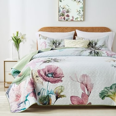 Yogeneg Full Queen Size Quilt Set Elegant Floral Botanical Pattern Green Bedding Set3 Piece Lightweight Soft Summer Bedspread Coverlet with 2 PIillow Sham for All SeasonGreen Floral90x96