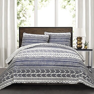 Lush Decor Hygge Geo Pattern Striped 3 Piece Quilt Bedding Set King Navy White