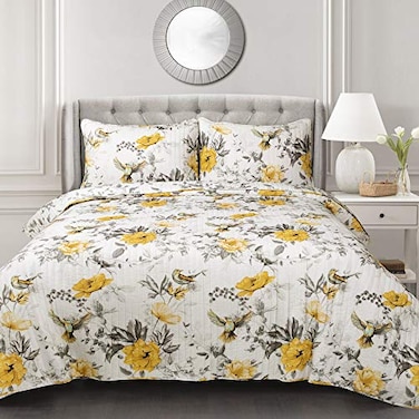 Lush Decor Penrose Floral 3 Piece Quilt Set FullQueen Yellow Gray