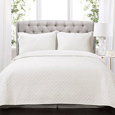Lush Decor Ava Quilt Diamond Pattern Solid 3 Piece Oversized Bedding Blanket Bedspread Set California King White
