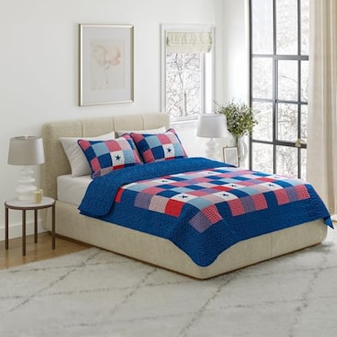 Bedford Home 3Piece Caroline Patriotic Quilt Set Americana Stars and Plaid Patchwork Bedding FullQueen Bed Spread with 2 Pillow Shams