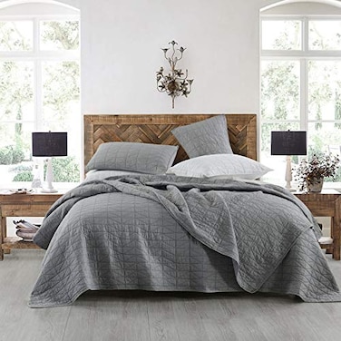 HORIMOTE HOME Quilt Set Queen Size StoneWashed Chic Rustic Grey Coverlet with Classic Triangle Stitched Pattern Ultra Soft Lightweight Quilted Bedspread for All Season 3 Pieces
