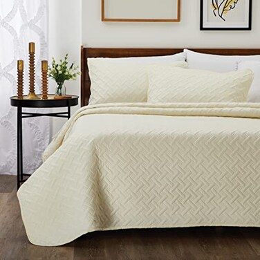 Cosy House Collection Luxury Rayon Derived from Bamboo 2Piece Quilt Set Ultra Soft Quilted Coverlet Bedspread Classic Weave Stitch Includes Quilt and 1 Pillow Sham TwinTwin XL Cream
