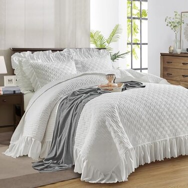 UOZZI BEDDING Ruffled Quilt Bedding Set King Size 96 108 in 3 Pieces Solid Shabby Chic Farmhouse Ruffles Rustic Coverlet Lightweight Fluffy Summer Oversized Bedspread with Shams for Women Men White