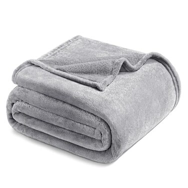 Exclusivo Mezcla Fleece Blankets Queen Size for Bed Super Soft and Warm All Season Cozy Plush Lightweight 90x90 Inches Light Grey