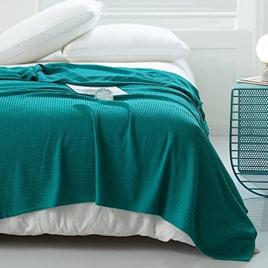 AmyHomie Cooling Blanket King Size 100 Rayon Derived from Bamboo Cool Summer Blanket for Hot Sleepers Soft Comfy Waffle Lightweight Blankets for All SeasonsTeal 10890in