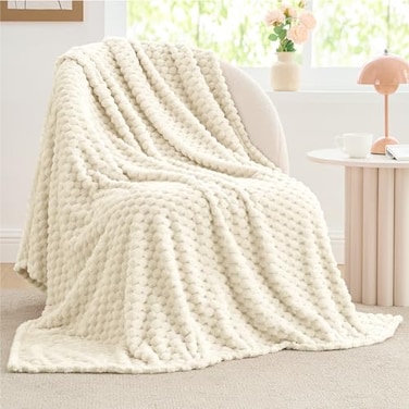 BEDELITE Fleece Blanket 3D Jacquard Decorative Cream Throw Blankets for Couch Bed Soft and Cozy Warm Plush Fluffy Blanket All Seasons Suitable 50x60Inches