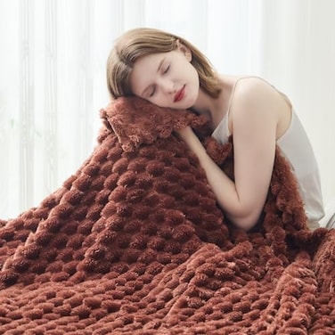 NEWCOSPLAY Super Soft Throw Blanket Coffee Premium Silky Flannel Fleece 3D Clouds Stylish Jacquard Lightweight Bed Blanket All Season Use 350GSM Coffee Throw50x60
