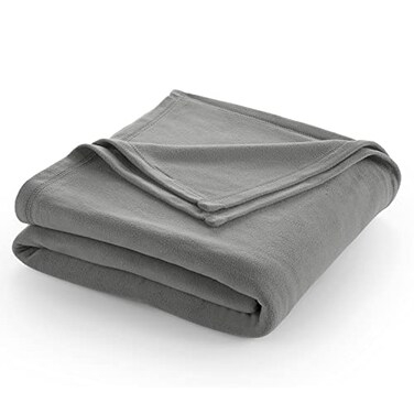 Martex FullQueen Size Fleece Blanket Comfy Supersoft Fleece Blanket Full Size AllSeason Light Weight Throw Blanket Luxuriously Soft Throw Blanket for Couch and Sofa Machine Wash Gray