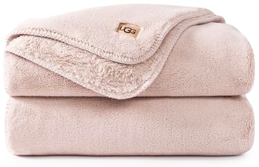 UGG Whitecap Fleece Throw Blanket Soft Plush Throw for Bed or Chair Luxury Bedroom Decor Cozy Blankets Machine Washable Spring Decor 50inch x 70inch Pink Quartz