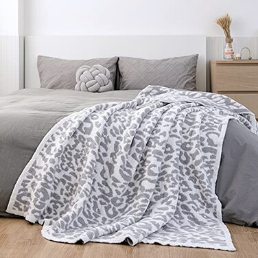 MH MYLUNE HOME Large Soft Micro Plush Leopard Blanket 71x78 inches White Grey Warm Reversible Cheetah Blanket Leopard Pattern Throw for Couch Bed Sofa