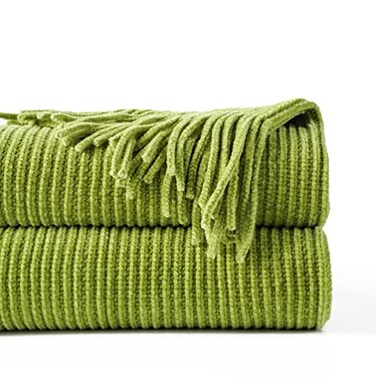BATTILO HOME Apple Green Throw Blanket for Couch Soft Chenille Knit Throws with Tassels for Home Decor Spring Green Throws for Couch Cover 50x60