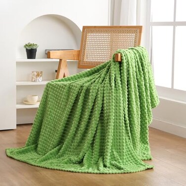 Puncuntex Flannel Fleece Throw Blanket Apple Green 5060Super Soft Plush Cozy Blanket with Square Grid Design Luxury for Couch Sofa Chair