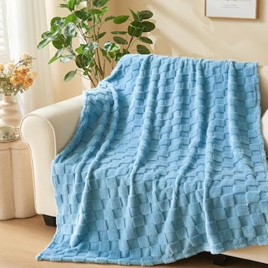 NEWCOSPLAY Super Soft Throw Blanket Blue Premium Silky Flannel Fleece 3D Checkered Lightweight Bed Blanket All Season Use Blue Checkered Throw50x70