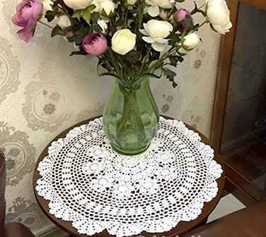 Laivigo New Handmade Crochet Cotton Lace Round Table Cloth Doilies Doily24inchWhite