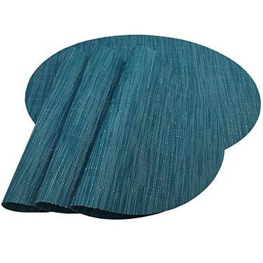 WAZAIGUR PlacematsRedA Imitation Bamboo Oval Woven Vinyl Heat Resistant Placemats Washable Table Mats for Kitchen Table Set of 4Blue