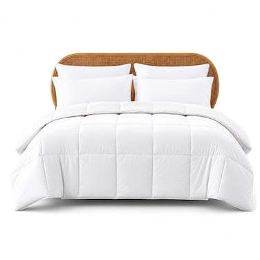 Modern Threads Down Alternative Reversible Comforter WhiteWhite King