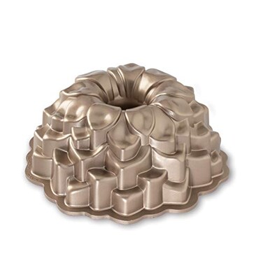 Nordic Ware Blossom Bundt Pan Toffee