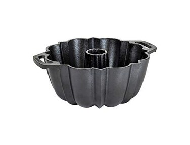 Lodge Cast Iron Fluted Cake Pan