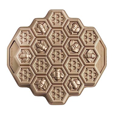 Nordic Ware Honeycomb PullApart Pan 10 Cup Toffee