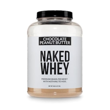مسحوق بروتين مصل اللبن من NAKED Whey بنكهة الشوكولاتة وزبدة الفول السوداني، مصنوع من حليب أبقار تتغذى على العشب، خالٍ من الكائنات المعدلة وراثيًا والصويا والغلوتين، يساعد على النمو والتعافي، 52 حصة