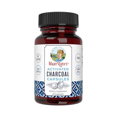 كبسولات ماري روث بالفحم النشط 950 ملغ، مادة الفحم النشط مستخلصة من قشور جوز الهند، كبسولات نباتية من أشجار الصنوبر، غير معدلة وراثيًا، خالية من الغلوتين، 40 كبسولة