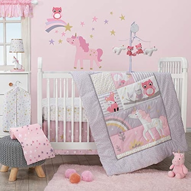 طقم مفروشات سرير أطفال من ثلاث قطع بتصميم يونيكورن قوس قزح من Bedtime Originals، لون بنفسجي