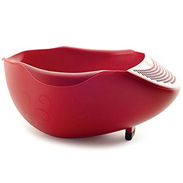 Norpro NOR2176 Plastic Serving Bowl with Strainer Red