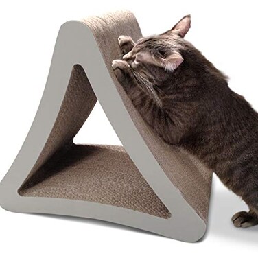 PetFusion 3Sided Vertical Scratch Play Perch Cat Scratching Post 18 x 105 x 159 Multiple Angle Cat Scratching Pad 6 Usable Sides 100 Recyclable Cardboard Lounge