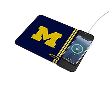 SOAR NCAA Wireless Charging Mouse Pad Michigan Wolverines