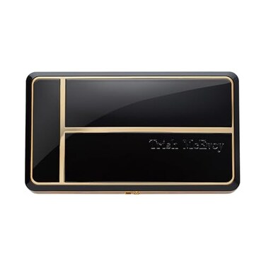 Trish McEvoyMakeup Wardrobing Deluxe Refillable Compact 1
