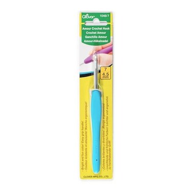 Clover 10467 Blue Amour Crochet Hook Size 7 45mm