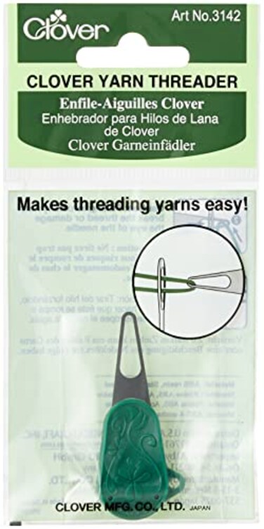Clover 3142 Yarn ThreaderDark green