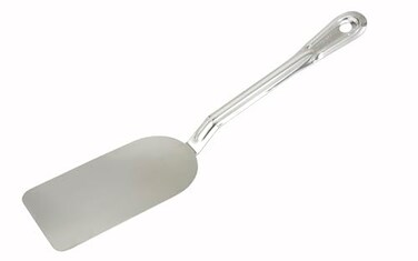 Winco Stainless Steel Solid Turner, 14-Inch, Medium, Stainless Steel