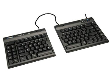 KINESIS Freestyle2 USB Keyboard for Mac ,9" Standard Separation, Black