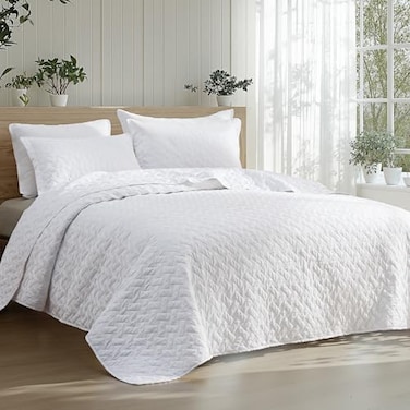 Bedsure Quilts Queen Size, Lightweight Comforter Set, White Bedspread