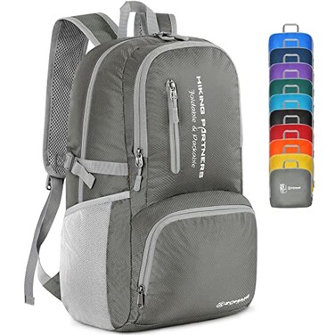 ZOMAKE Lightweight Packable Backpack, Water Resistant Foldable Daypack 35L