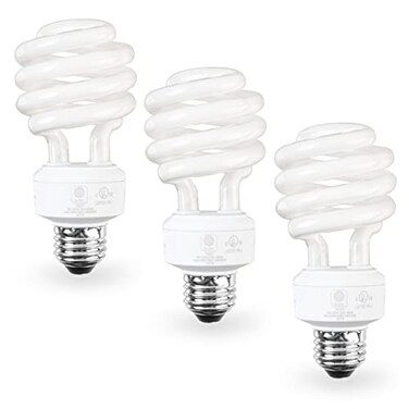 SLEEKLIGHTING E26 Standard Screw Base 23W Spiral CFL Light Bulb Daylight