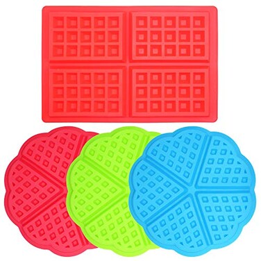 Sonku 4 Pcs Waffle Mold, Silicone Heart-Shaped Square-Shaped Waffle Baking Molds Muffin Pans Chocolate Bread Pie Flan Bakeware