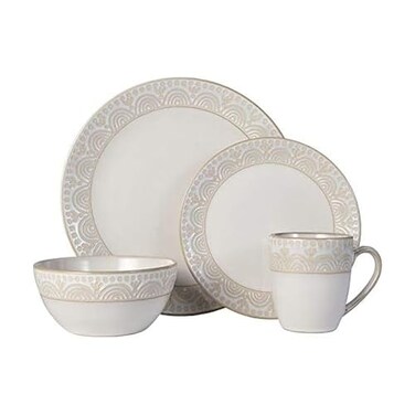 Pfaltzgraff Amelia Cream 16-Piece Dinnerware Set, Service For 4