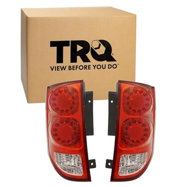 TRQ 2 Piece DriverPassenger Side Tail Light Assembly Set