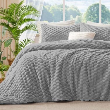 Bedelite Fluffy King Size Comforter Set, Light Grey Fleece Bed Set 3 Pieces