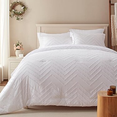 Anluoer Queen Comforter Set 7 Piece, Tufted Bed in a Bag Queen Bedding Sets