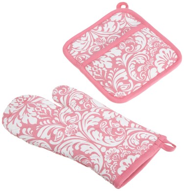 Dii Quilted Kitchen Oven Mitt &amp; Potholder Set, Hanging Loop for Convenient Storage, Om 6.5x12/PH 8X8.5, Pink Damask Print, 2 Piece