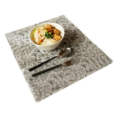 Modern-Twist 14 X 16 Rectangular Silicone Placemat, Hatch Print in Black, 1 Count