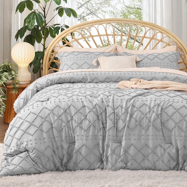 Bedsure Boho Tufted Light Grey Comforter Set, Farmhouse-Style Bedding Queen