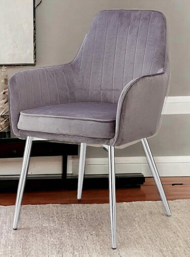 Wooden Twist Aureate Modern Cafe Dining Chair Metal Legs