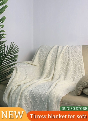Knitted Throw Blankets, tassel sofa cover blanket, geometric pattern air conditioning blanket, portable and soft, suitable for beds, sofas, travel, camping, 130 * 170cm, beige
