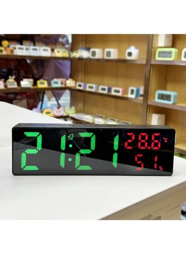 Generic Digital Clock USB Powered Temperature And Humidity Display Night Mode Table Clock With Snooze 12/24H LED Alarm Clock